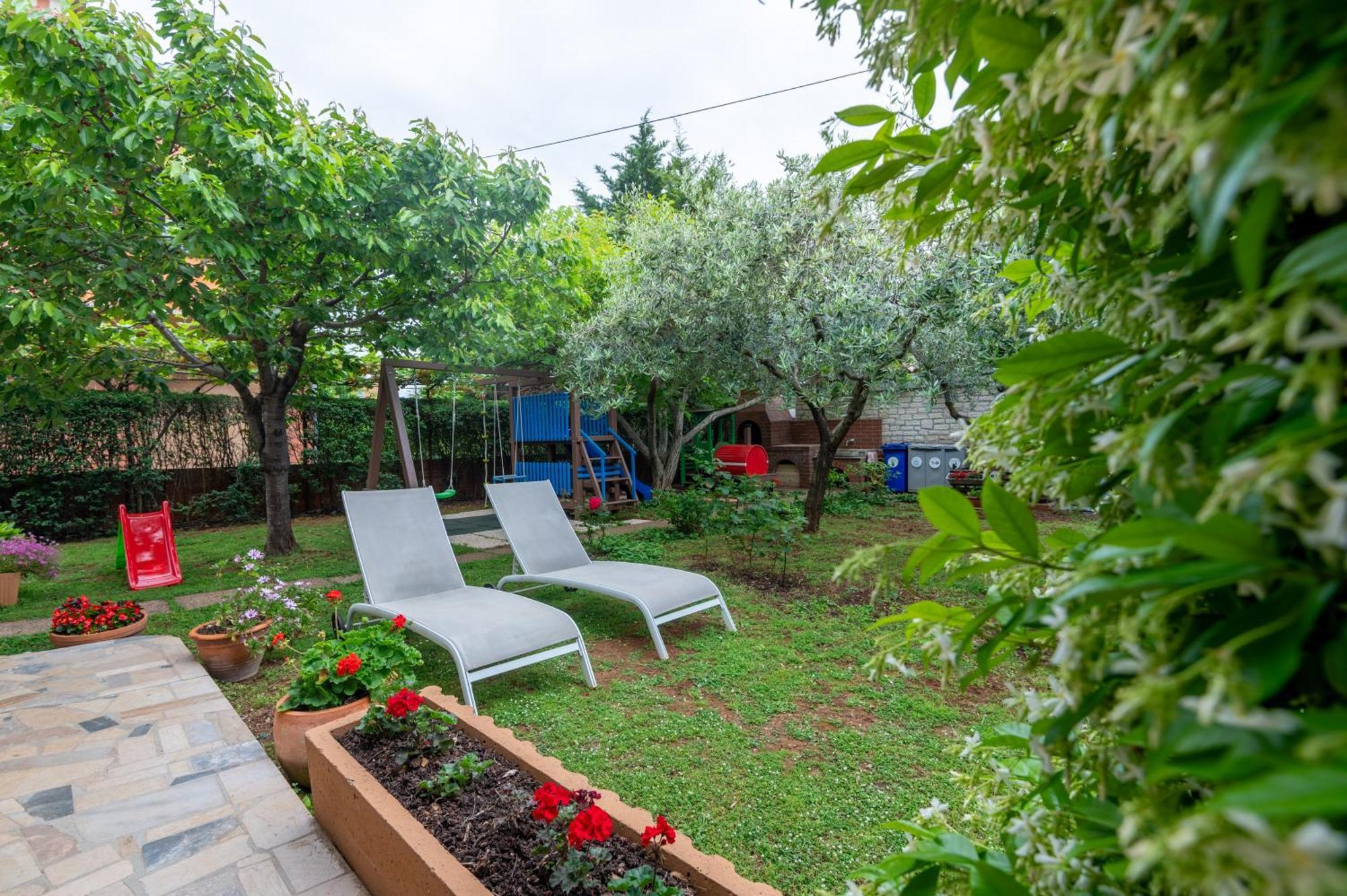 Apartments Mirella Novigrad Istria المظهر الخارجي الصورة